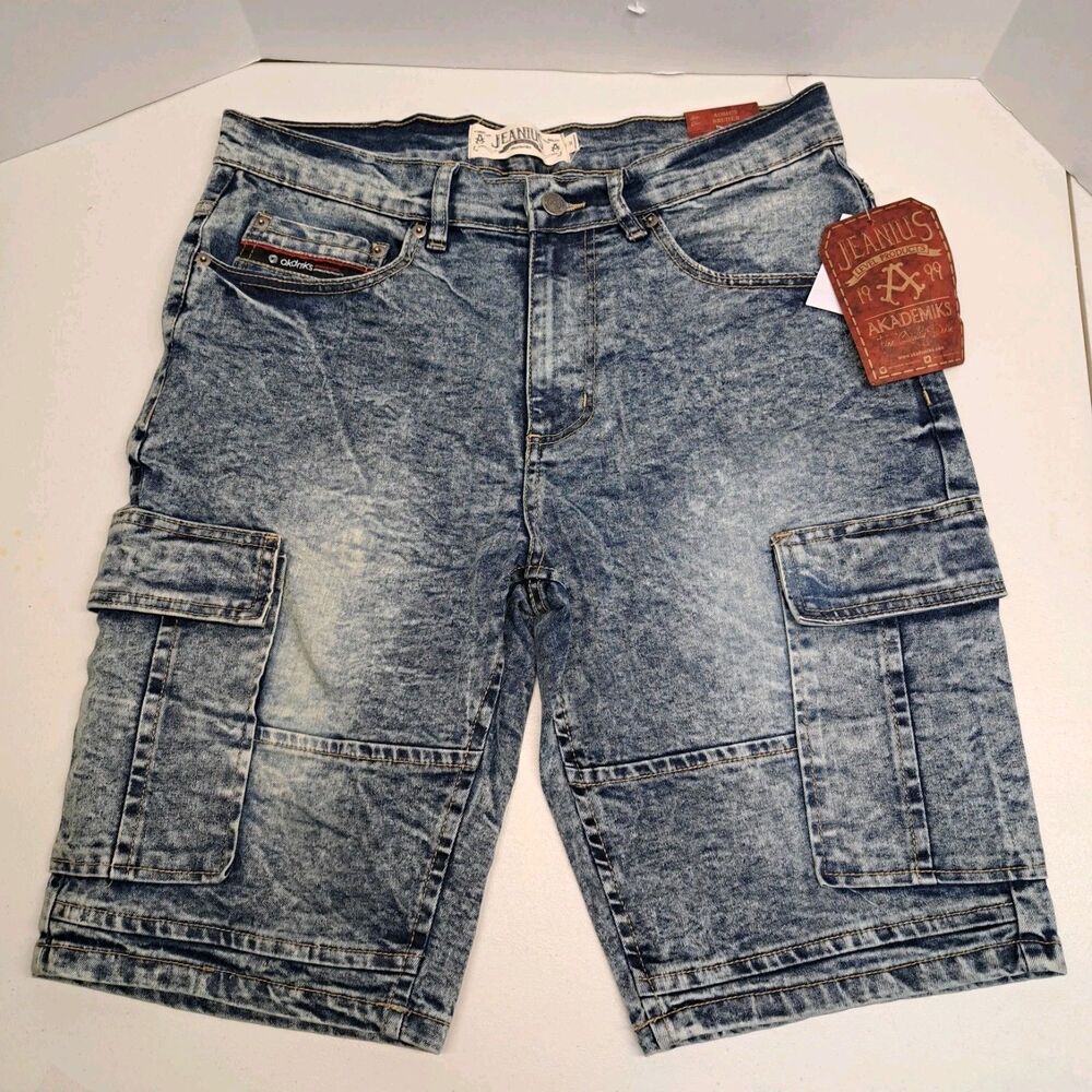 Akademiks Acid Wash Cargo Jean Shorts  Men's Size 32